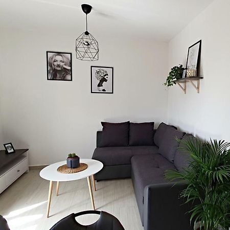 Apartment Luna أوماغ المظهر الخارجي الصورة